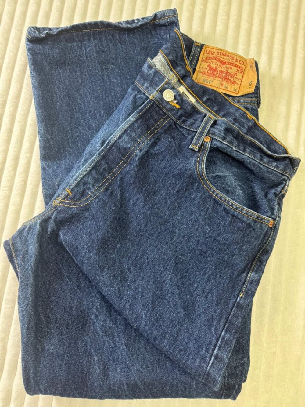 Levi’s 501 Original Fit Jeans Men’s 38x30 Button Fly Dark Wash Denim
